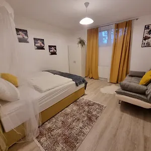 Apartment Cozy Nest 