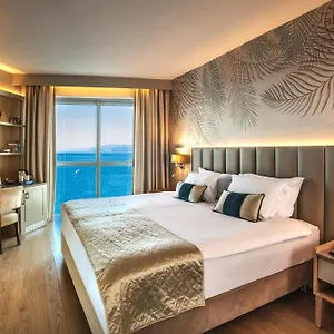 Charisma De Luxe ***** Kusadası